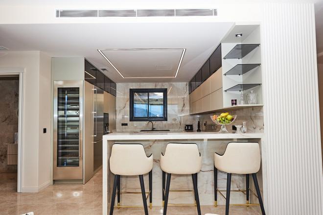 فيلا 5+1 مطلة على البحر في بودروم