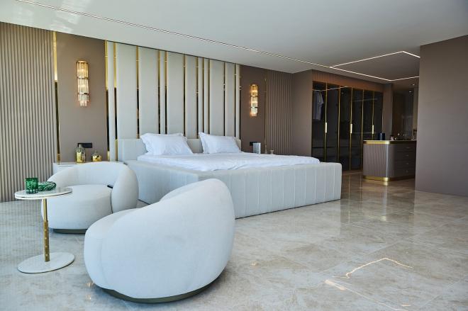 فيلا 5+1 مطلة على البحر في بودروم