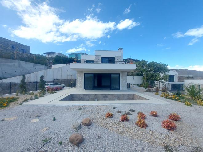 فيلا 4 + 2 في بودروم