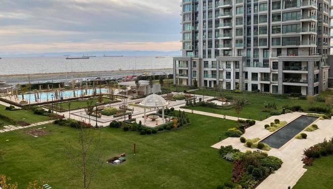 شقة 2+1 مطلة على البحر في اسطنبول