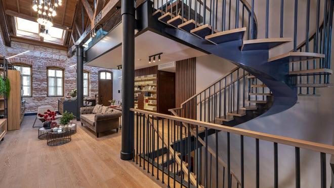 شقة 2+1 مطلة على البحر في اسطنبول