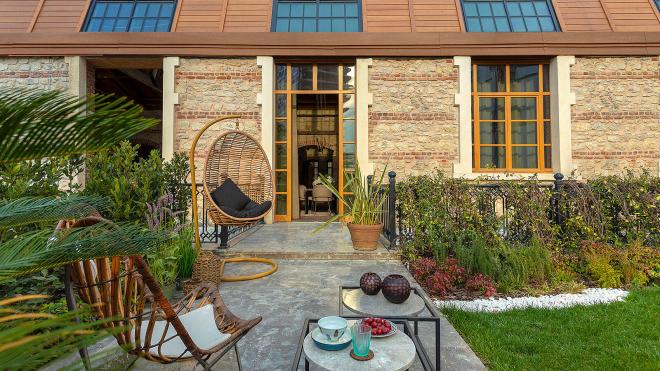 شقة 4+1 مطلة على البحر في اسطنبول