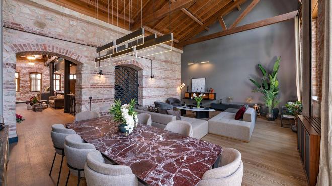 شقة 4+1 مطلة على البحر في اسطنبول