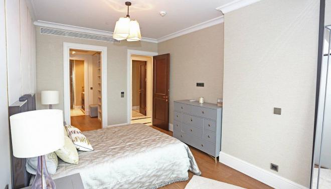 شقة 5+1 مطلة على البحر في اسطنبول