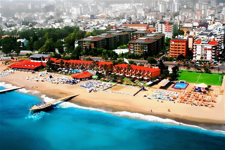 شقق في مجمع فاخر في الانيا