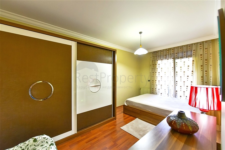 شقق في مجمع فاخر في الانيا