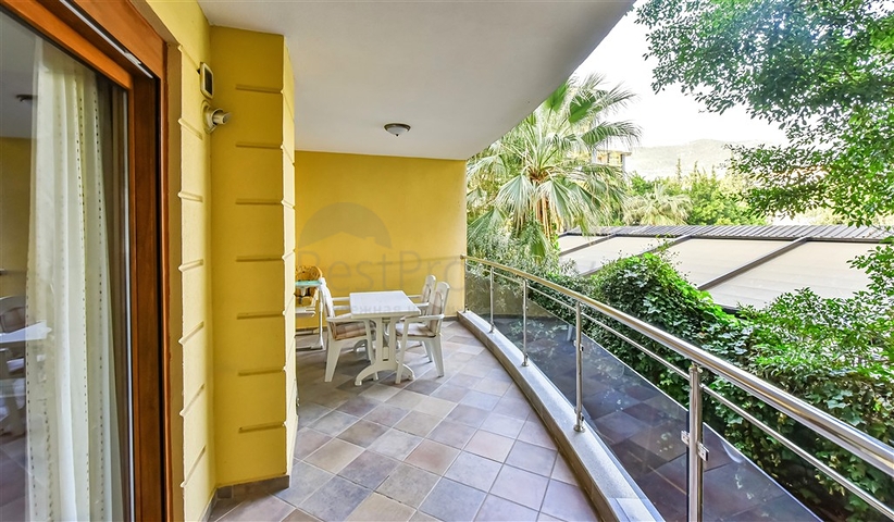 شقق في مجمع فاخر في الانيا