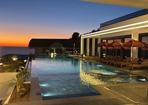 للباحثين عن التميز والفخامة - فيلا قيد الانشاء بموقع ومواصفات عالية - في كارجي جاك / الانيا 