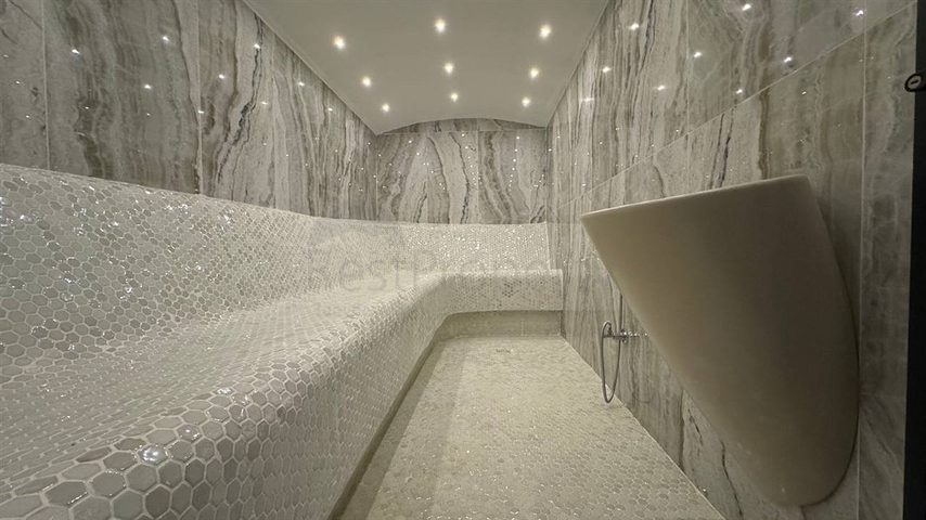 بالاقساط - شقق بتصاميم متنوعة -مجمع بتصميم انيق - في مركز الانيا