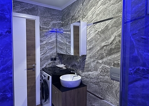 قريبة من البحر والخدمات -بالاقساط -شقق ضمن مجمع قيد الانشاء في افسلار / الانيا 