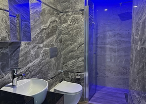 قريبة من البحر والخدمات -بالاقساط -شقق ضمن مجمع قيد الانشاء في افسلار / الانيا 