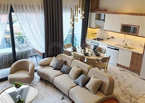 اطلالة بحر - مجمع فاخر قيد الانشاء -بالتقسيط - في مركز الانيا 