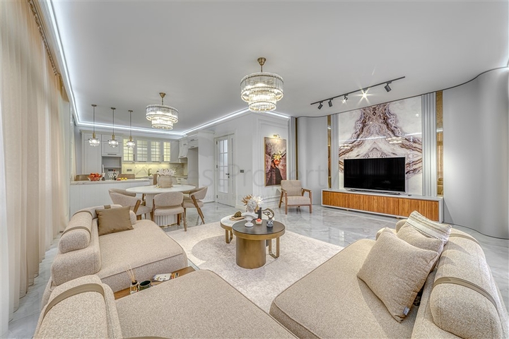 فلل فاخرة للبيع في الانيا -اطلالة بحر - مسبح خاص -في كارجي جاك / الانيا 