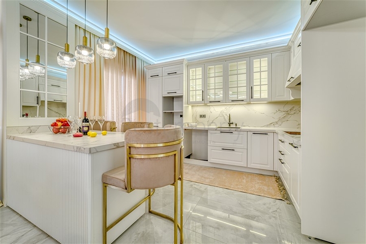 فلل فاخرة للبيع في الانيا -اطلالة بحر - مسبح خاص -في كارجي جاك / الانيا 