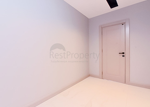 فلل فاخرة باطلالة بحرية في الانيا 