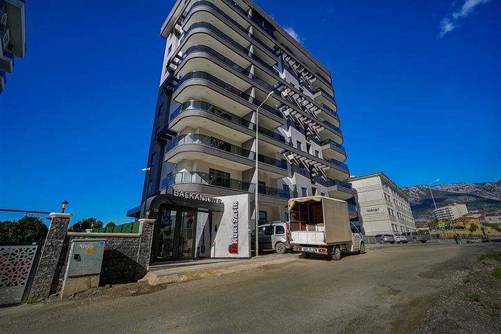 شقق فاخرة للبيع في الانيا - مجمع قيد الانشاء -في محمودلار / الانيا 