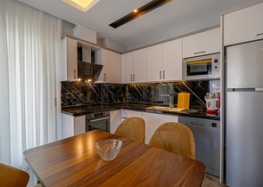 شقق فاخرة للبيع في الانيا - مجمع قيد الانشاء -في محمودلار / الانيا 