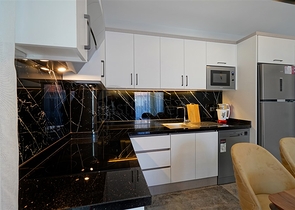 شقق فاخرة للبيع في الانيا - مجمع قيد الانشاء -في محمودلار / الانيا 