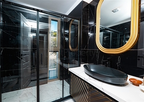 مجمع فيلا فاخرة مع إطلالة بانورامية على البحر 