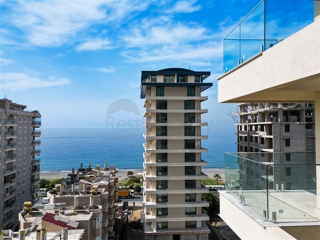 شقق على البحر مباشرة في الانيا -مشروع قيد الانشاء في محمودلار / الانيا 