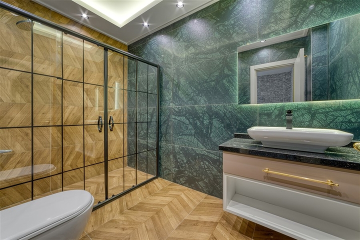 اطلالة بحر وقلعة -فيلا فاخرة في مركز الانيا 