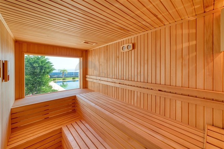 اطلالة بحر وقلعة -فيلا فاخرة في مركز الانيا 