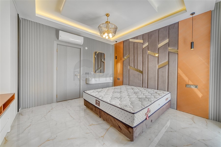 اطلالة بحر وقلعة -فيلا فاخرة في مركز الانيا 