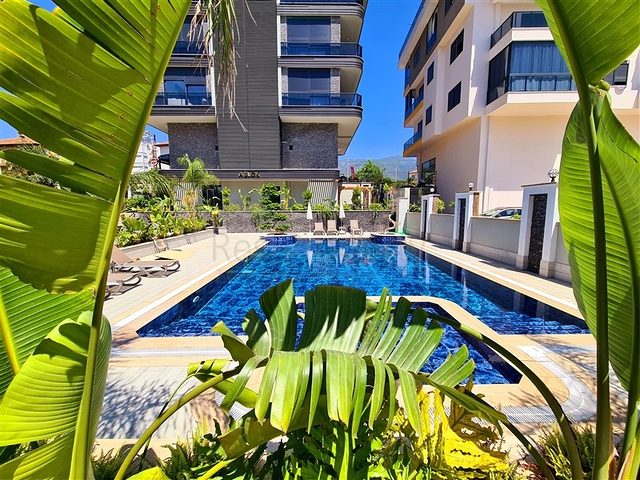 مجمع قيد الإنشاء في منطقة أوبا