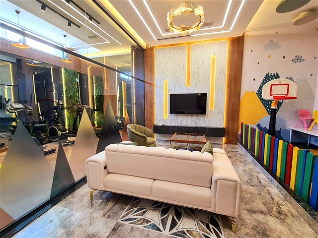 مجمع قيد الإنشاء في منطقة أوبا