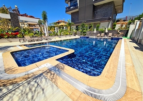 مجمع قيد الإنشاء في منطقة أوبا