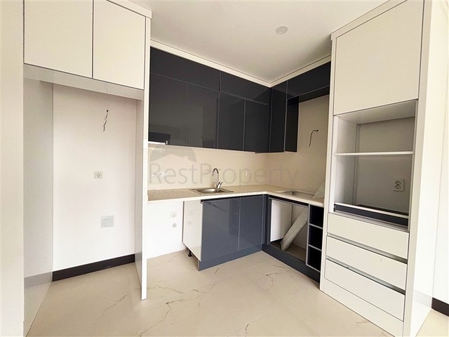 شقة في مشروع استثماري جديد في حي كستل