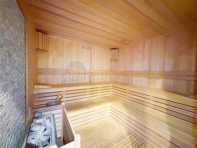 شقة في مشروع استثماري جديد في حي كستل