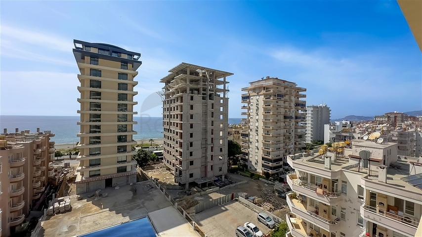 شقق في مجمع متميز على ساحل البحر الأبيض المتوسط 