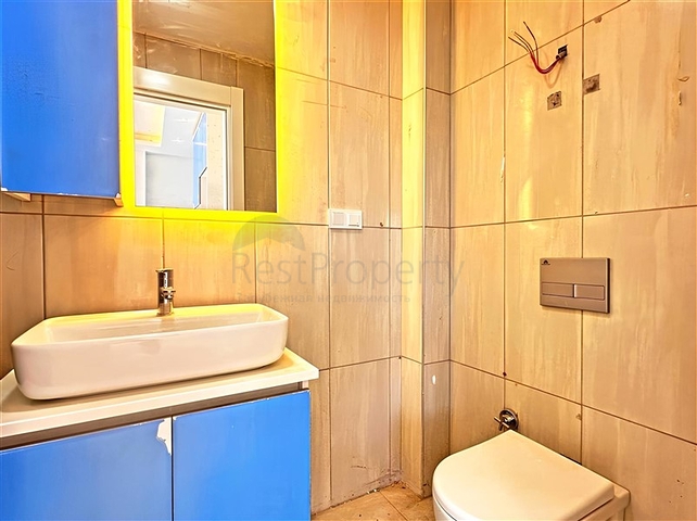 شقة جديدة بغرفة نوم واحدة في مجمع مع بنية تحتية ممتازة