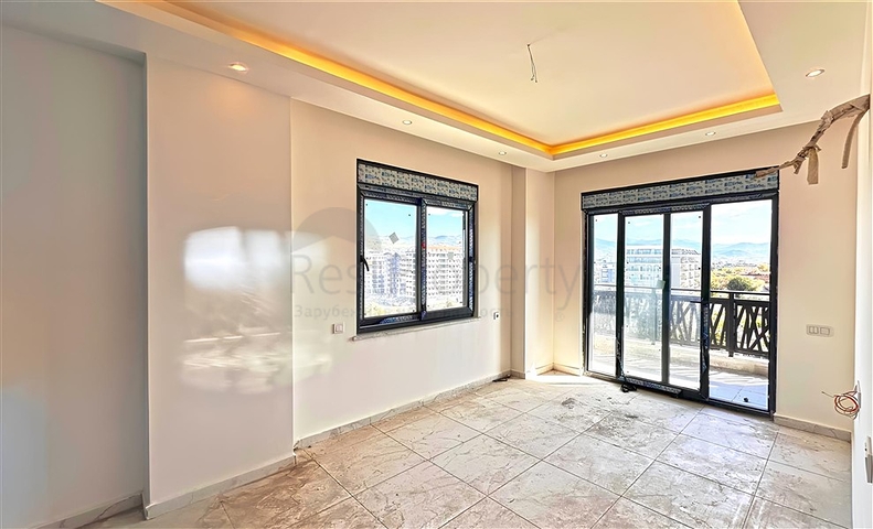 شقة جديدة بغرفة نوم واحدة في مجمع مع بنية تحتية ممتازة