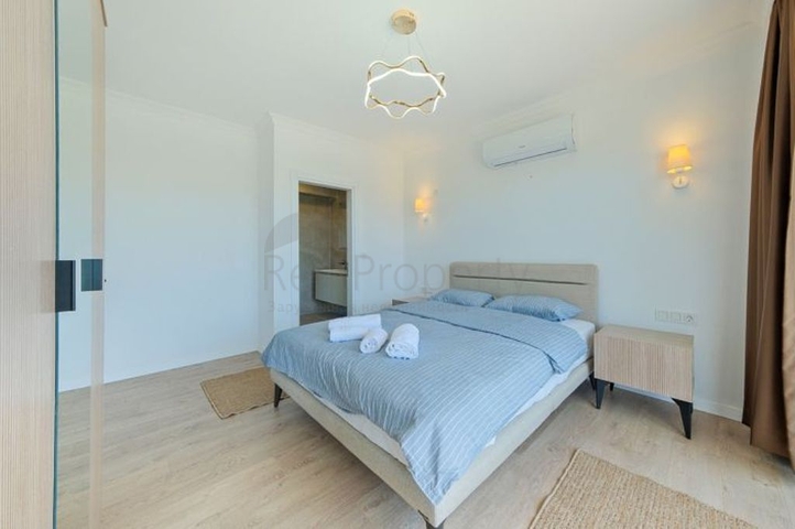 فيلا 4+1 قيد الإنشاء في منطقة فتحية 