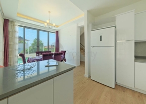 فيلا 4+1 قيد الإنشاء في منطقة فتحية 