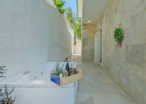 فيلا 4+1 قيد الإنشاء في منطقة فتحية 