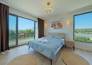 فيلا 4+1 قيد الإنشاء في منطقة فتحية 