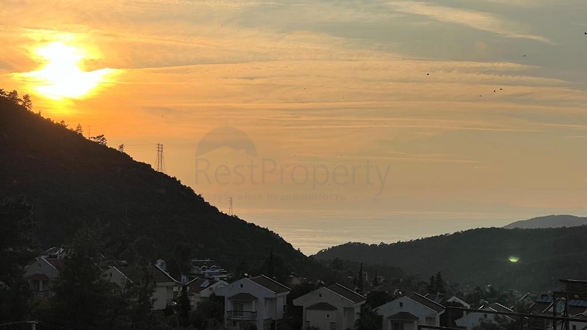 فيلا جديدة 4 + 1 في منطقة فتحية 