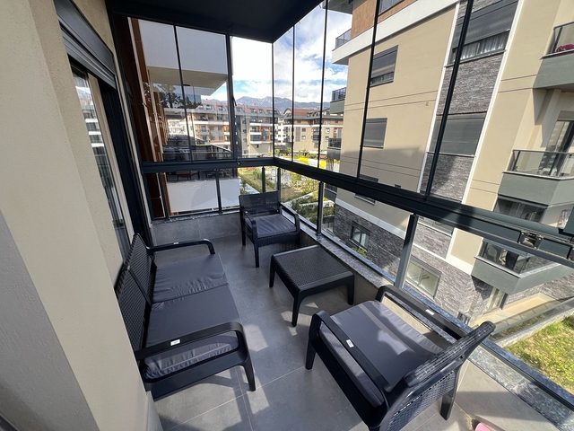 شقق من المالك في المشروع قيد الإنشاء