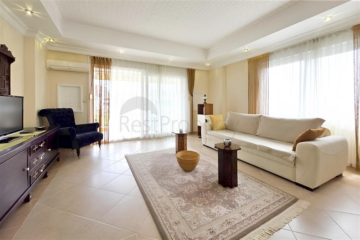 شقة 2+1 مطلة على البحر في وسط أفسالار