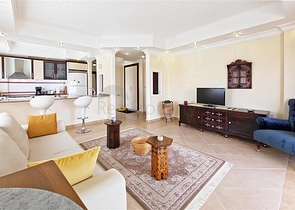 شقة 2+1 مطلة على البحر في وسط أفسالار