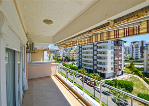 شقة 2+1 مطلة على البحر في وسط أفسالار