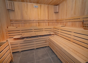 مشروع في منطقة محمودلار على بعد 200 متر من البحر 