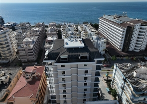 مشروع في منطقة محمودلار على بعد 200 متر من البحر 