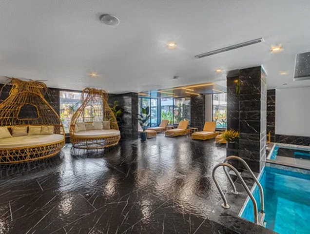 مشروع فاخر جديد مع موقف سيارات مغطى في منطقة توسمور