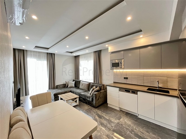 نحن نقدم لك مشروع مجمع مع البنية التحتية في وسط ألانيا