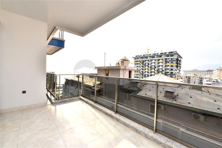 شقة بغرفة نوم واحدة على الساحل الأول