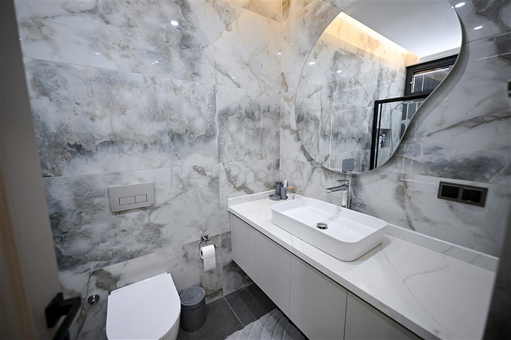 فيلا في موقع فريد في قلب ألانيا